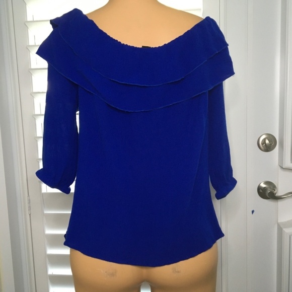 INK INTERNATIONAL LADIES RUFFLED ROYAL BLUE BLOUSE SIZE LARGE WITH 3/4 SLEEVE - Picture 2 of 5